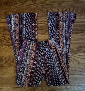 No boundaries lounge pants hot sale