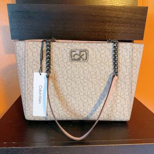 Calvin Klein CK Logo Beige & Pink Chain Strap Shoulder Bag Purse