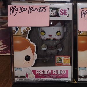 Pennywise freddy hot sale funko