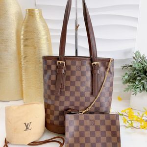 Louis Vuitton, Bags, Authentic Louis Vuitton Bucket Pm And Pouch