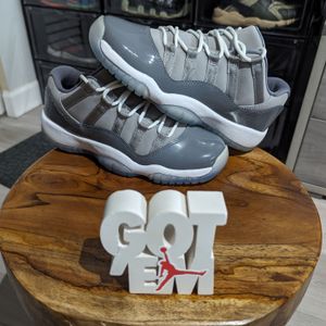 Jordan 11 hotsell smoke grey