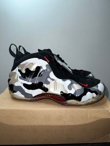 nike air foamposite fighter jet
