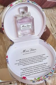 Miss dior blooming online bouquet mini