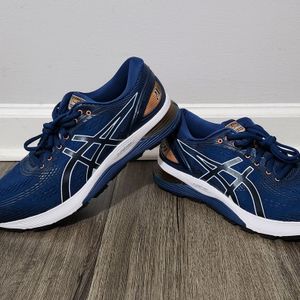 Asics nimbus clearance 11.5