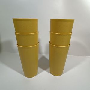 6 Tupperware Tumblers / Cups Yellow 