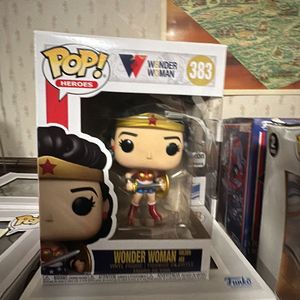 Figurine Wonder Woman Golden Age / Wonder Woman / Funko Pop Heroes 383