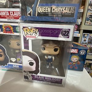 Gossip best sale girl funko