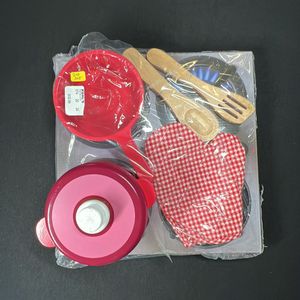 Melissa & Doug Kitchen Accessory Set