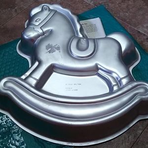 Wilton Pony Cake Pan