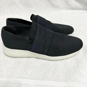 Vince aston store slip on