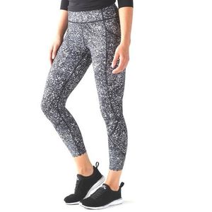 Lululemon • Tight Stuff Tight Splatter White/Black Size 8