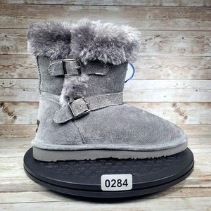 Lamo grey clearance boots