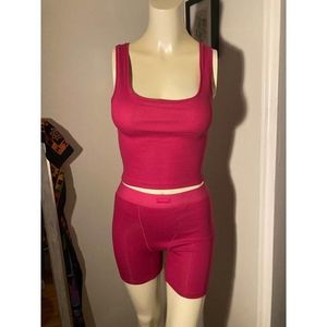 LIMITED EDITION SKIMS XS RASBERRY PINK RIBBED SET TANK TOP AND