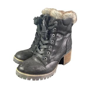 Ladies fur lined outlet boots size 6