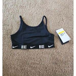 Nike Girls' Trophy Sports Bra Black Size Small NEW $20