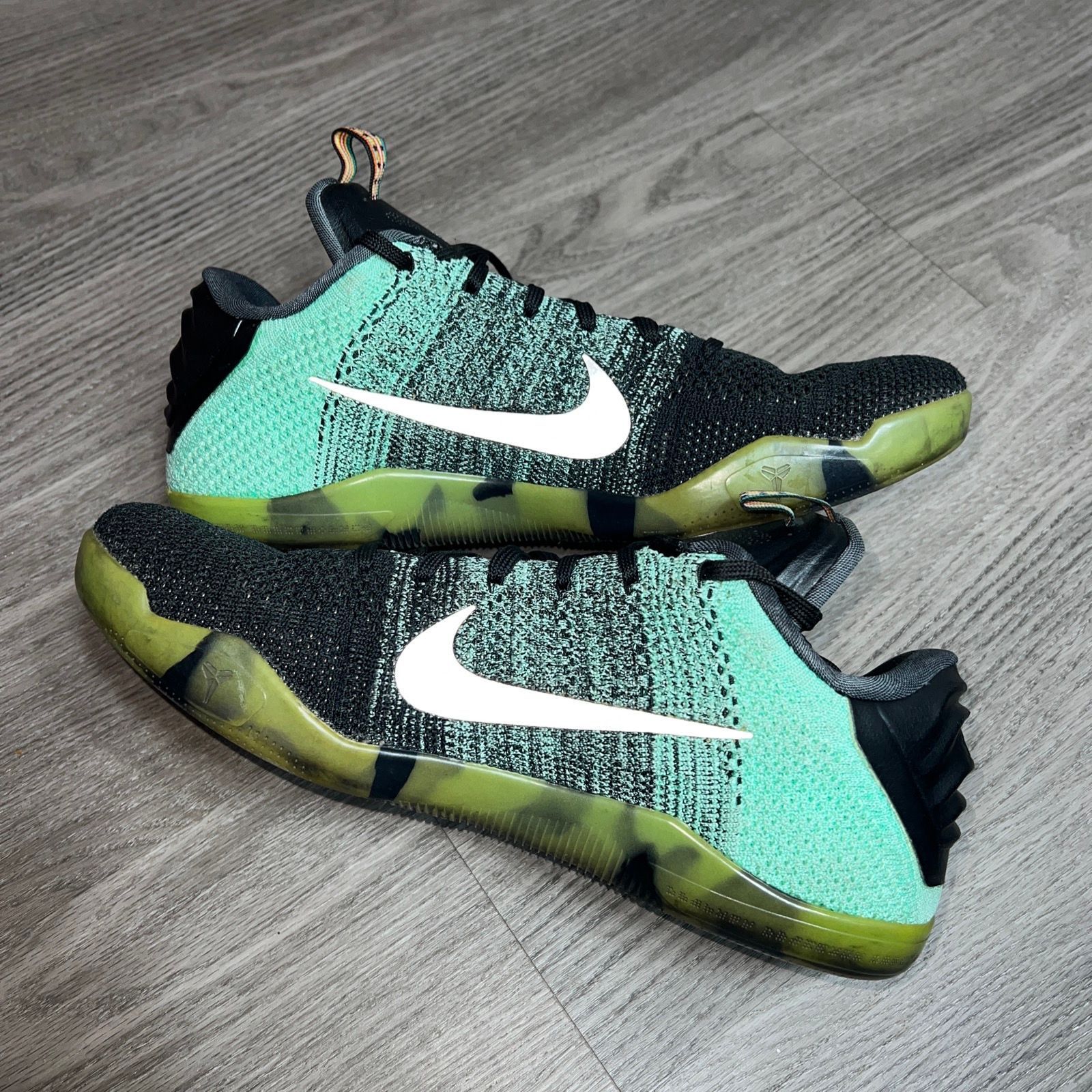 Nike Kobe 11 Elite Low 4KB 'Liquid Lime'. Nike SNKRS