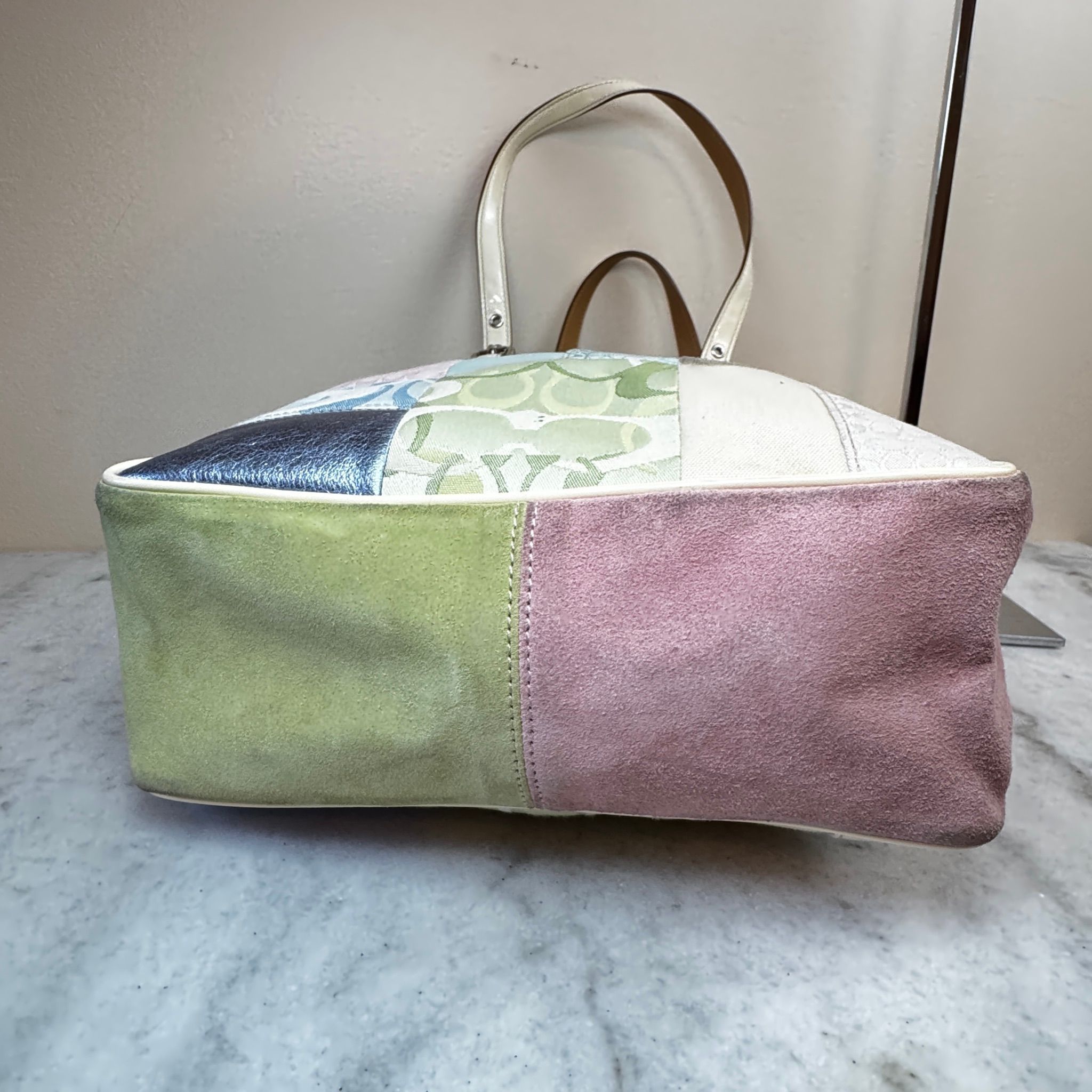 C117 Coach pastel patchwork turnlocks suede tote · Whatnot: Shop