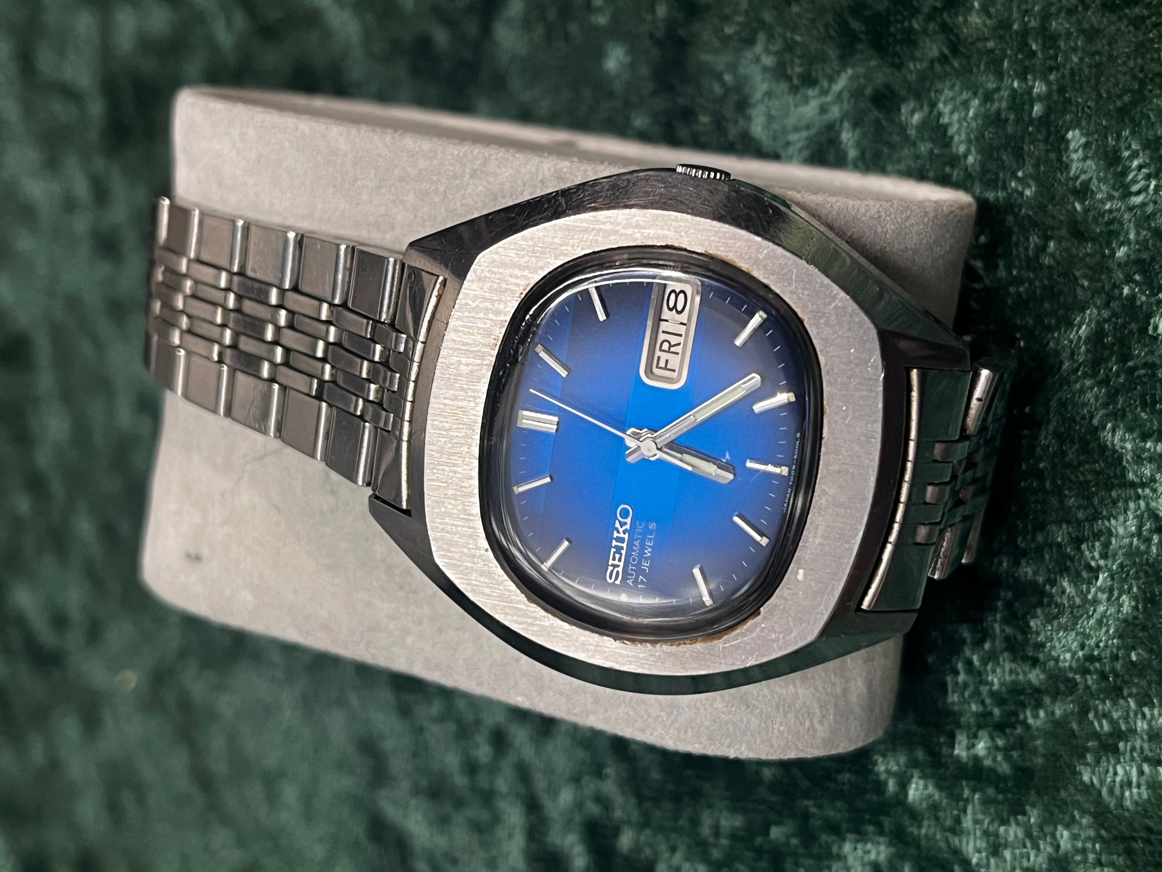 1978 Seiko automatic 17 Jewels men's Blue gradient TV dial