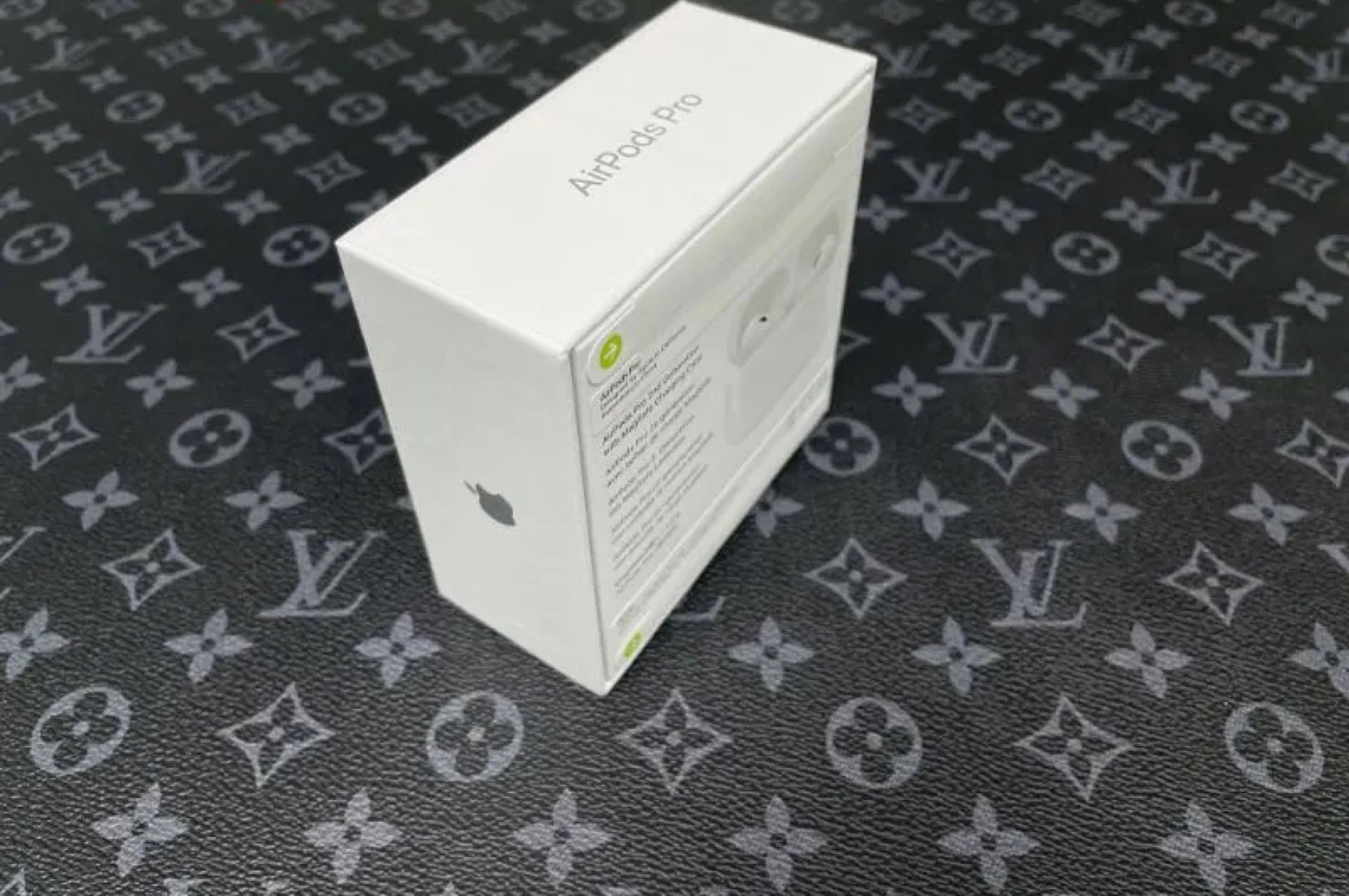 AirPodspro本体 airpods pro (2nd generation) · Whatnot: Shop, Sell, Connect