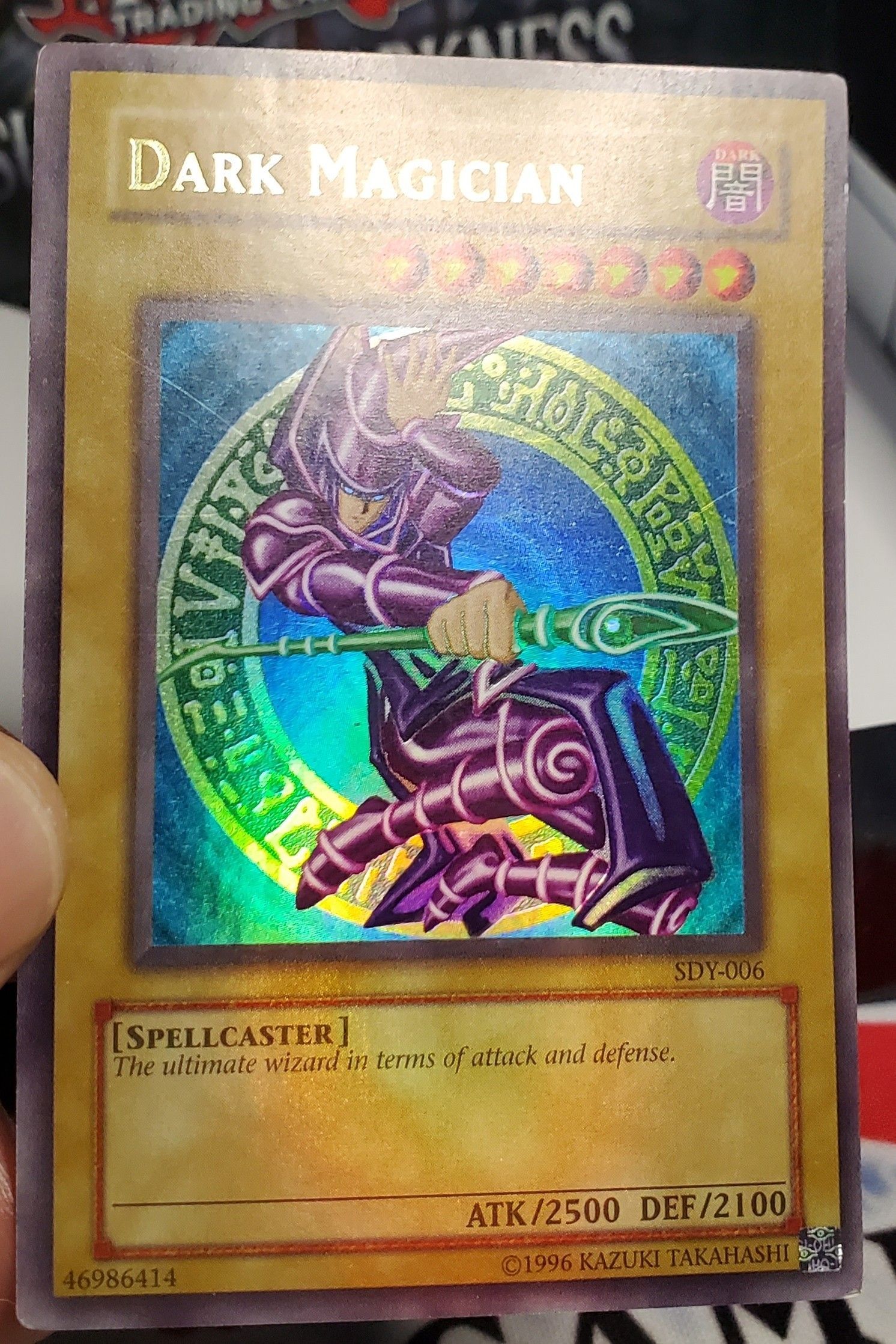 YuGiOh Starter Deck: Yugi Ultra Rare Dark Magician SDY-006