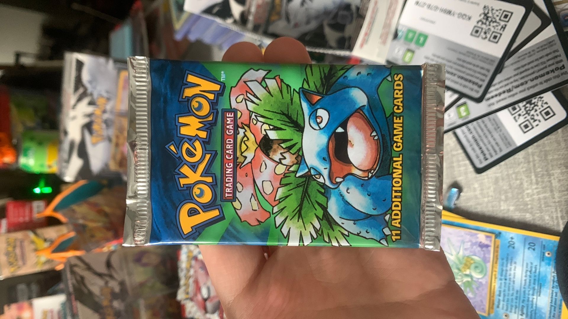 venusaur pokemon card pack Hidden Fates