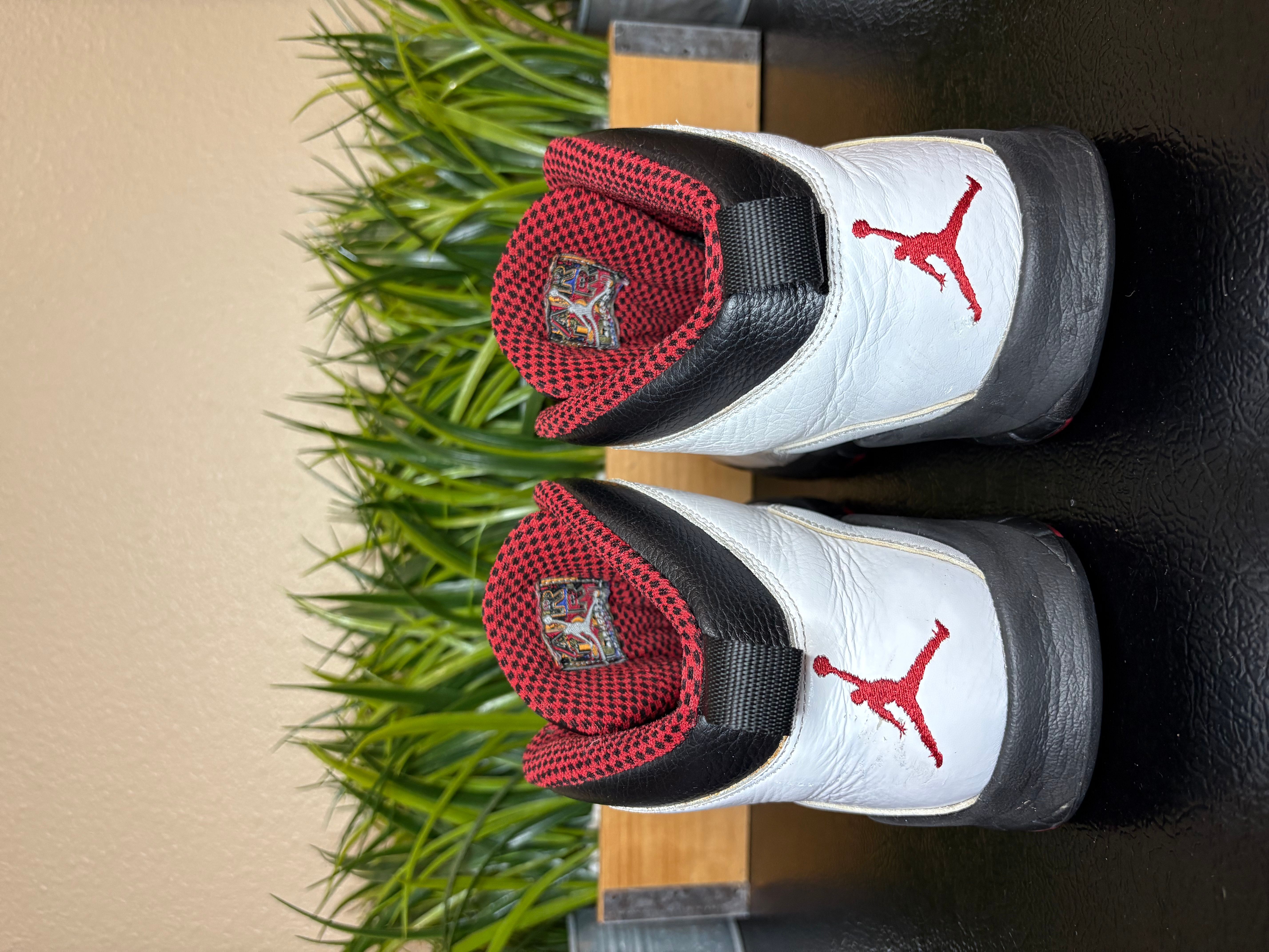 ジョーダン 10 レトロ シカゴ ブルズ (2012) 2012 Nike Air Jordan 10 X Retro Chicago Bulls White Black