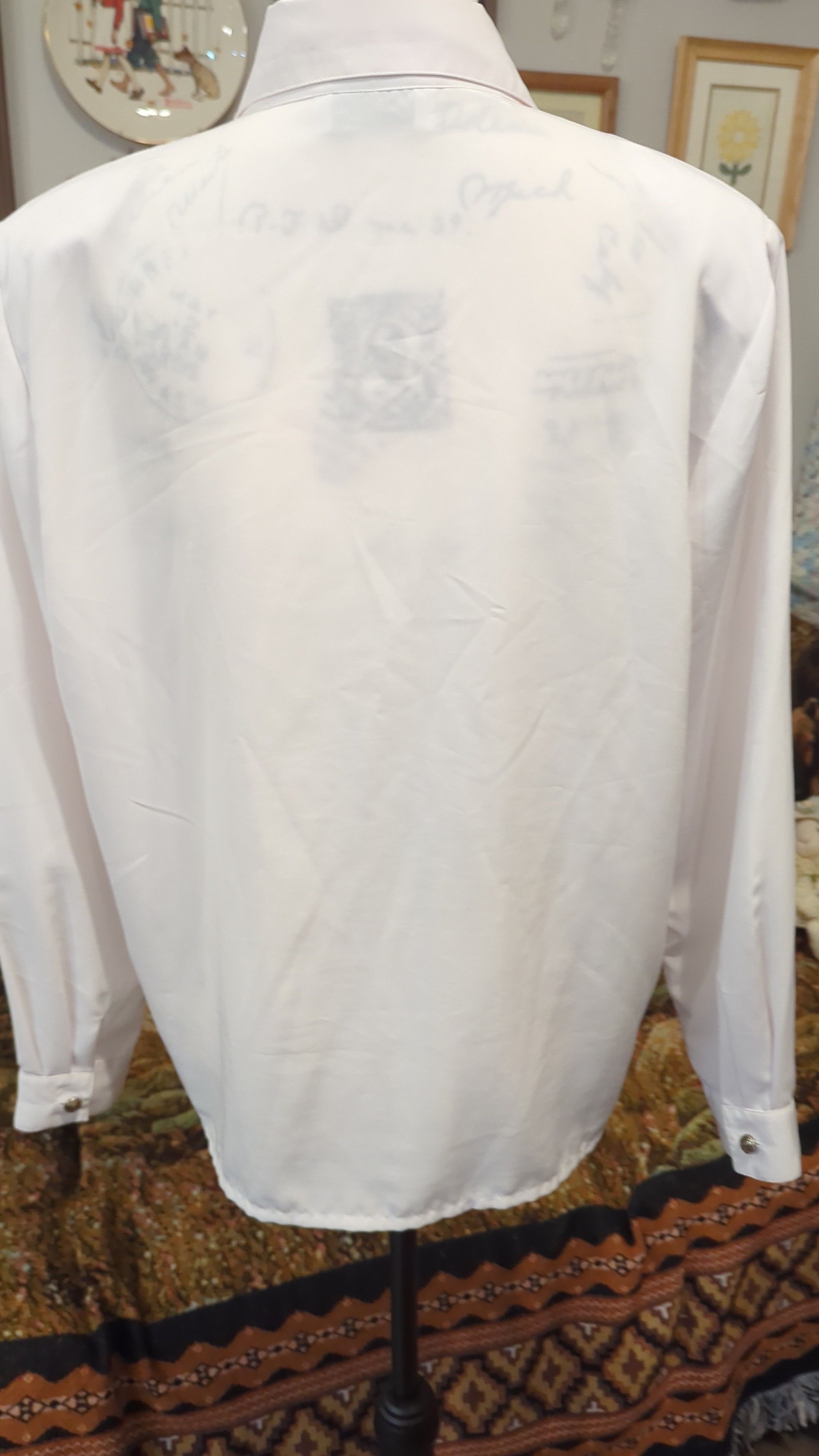 Vintage Kathy Che Blouse • lovely color blocking of... | Depop, image size:2295x4080