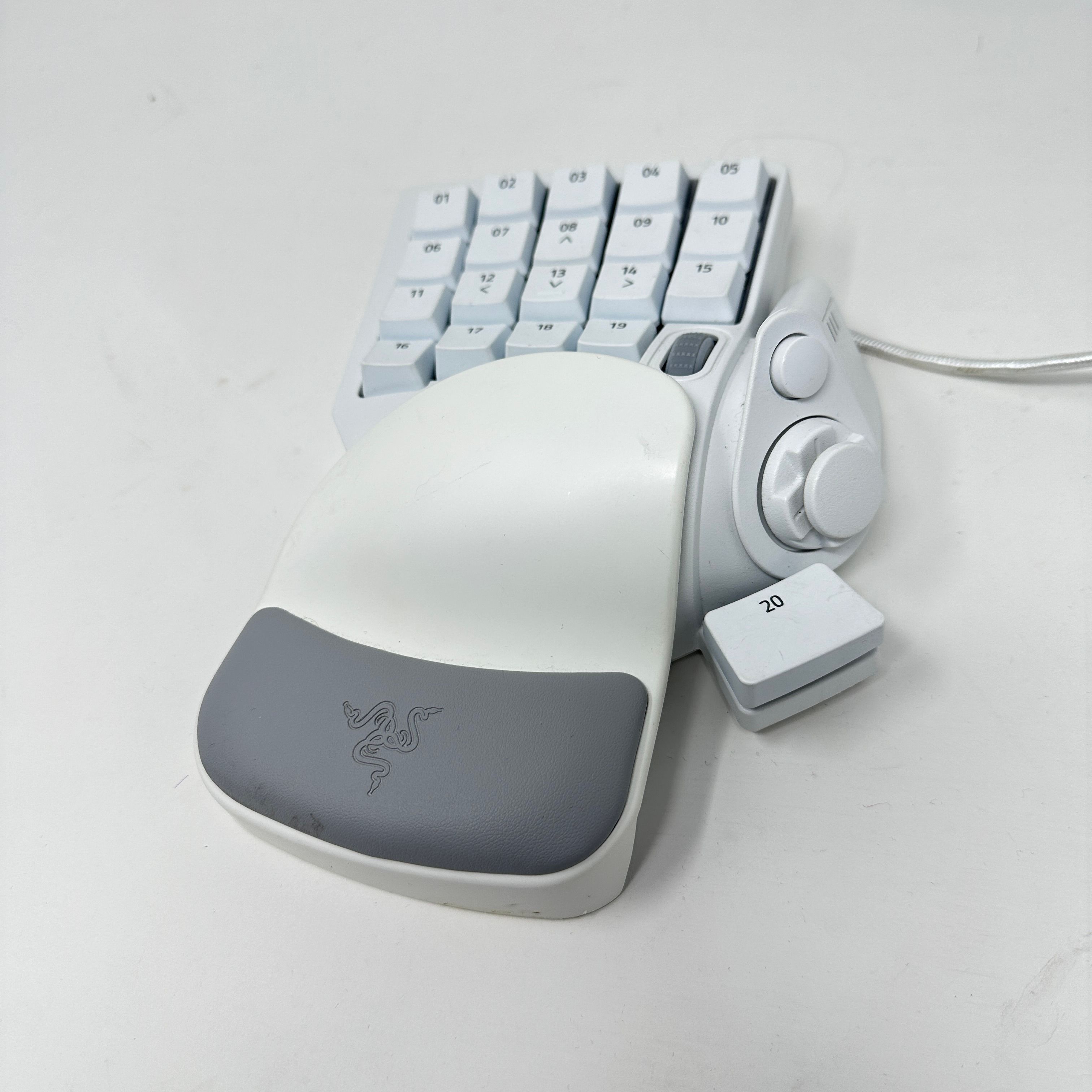 Razer outlet Tartarus Pro Mercury White