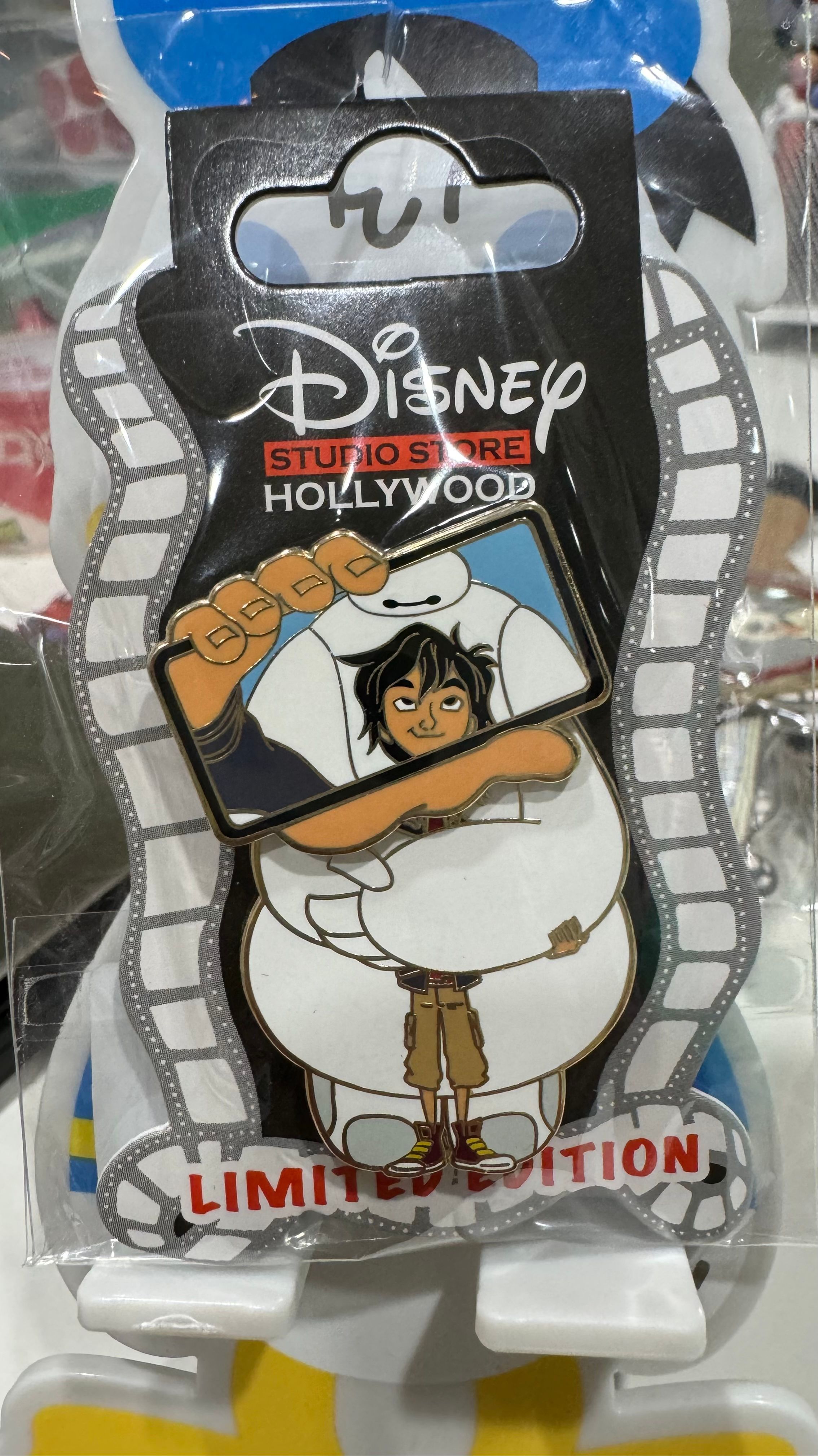 DSSH Disney Studio Store Hollywood Selfie Series - Baymax