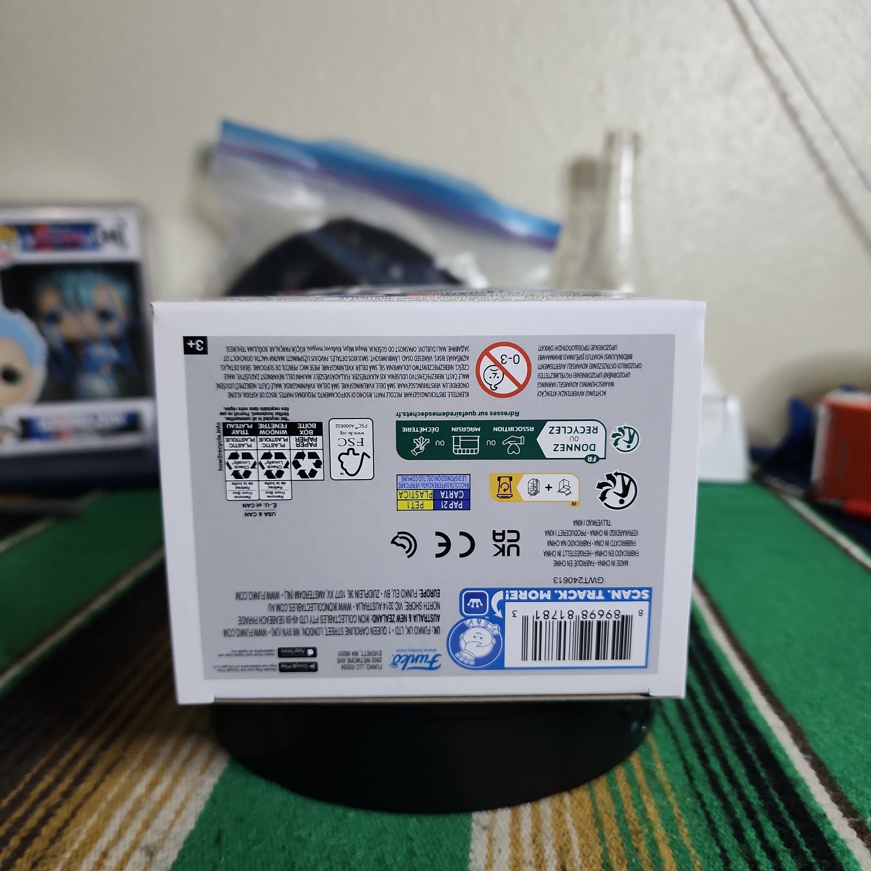 Kenpachi Zaraki with Yachiru Kusajishi Pre-Release 1730