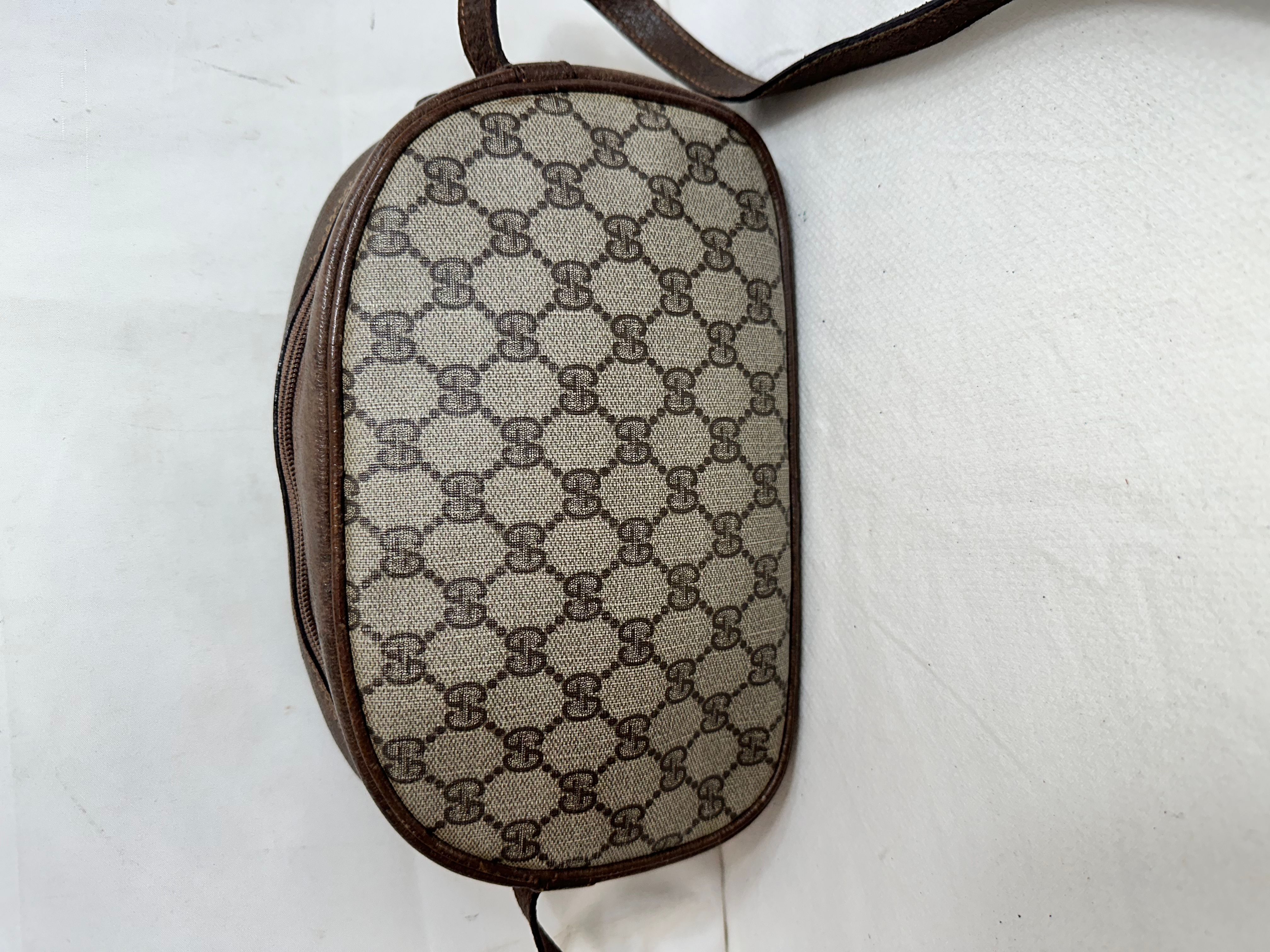 Gucci Shoulder Bag · Whatnot: Buy, Sell & Go Live
