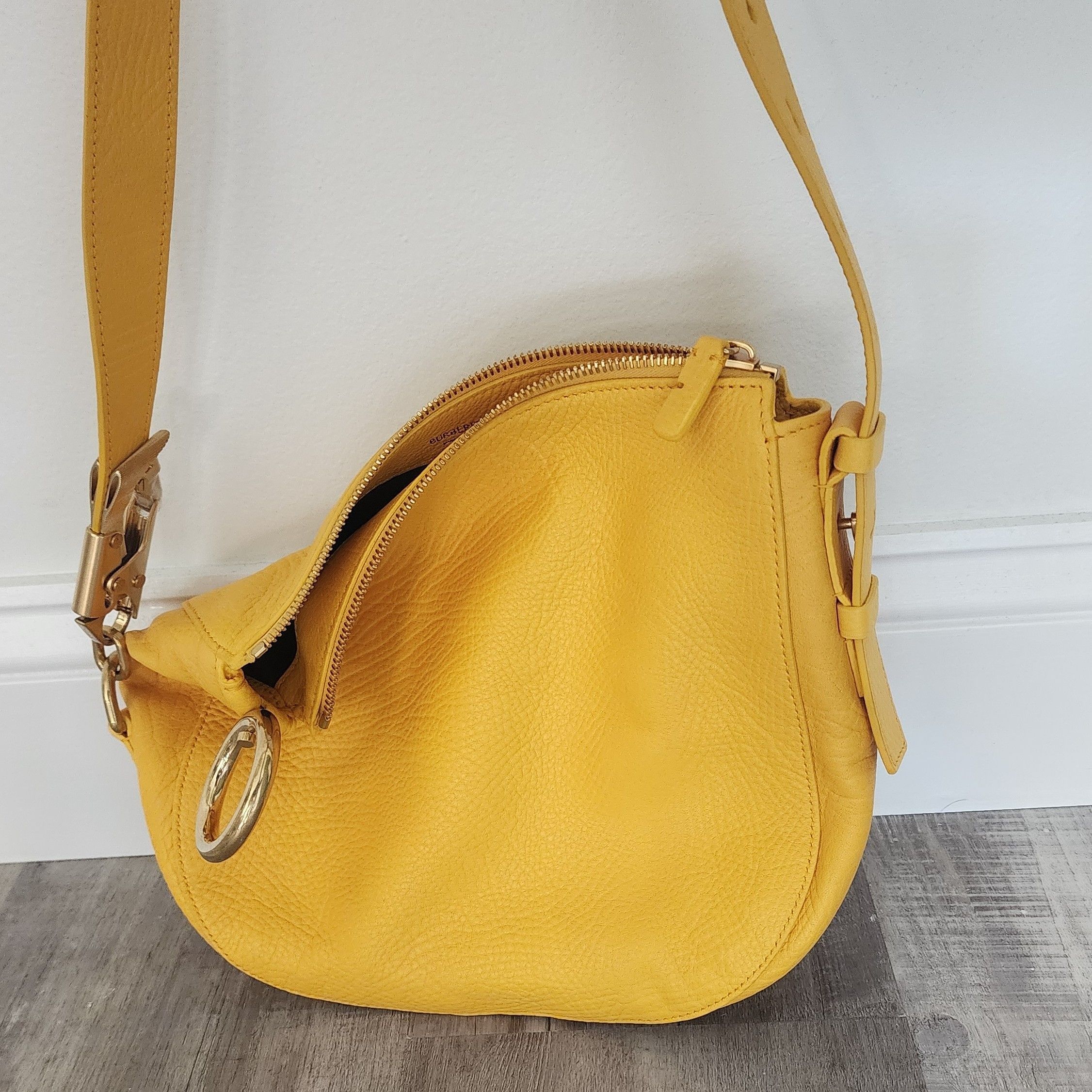Burberry Small Knight Bag Mimosa Yellow Brand New With Tags