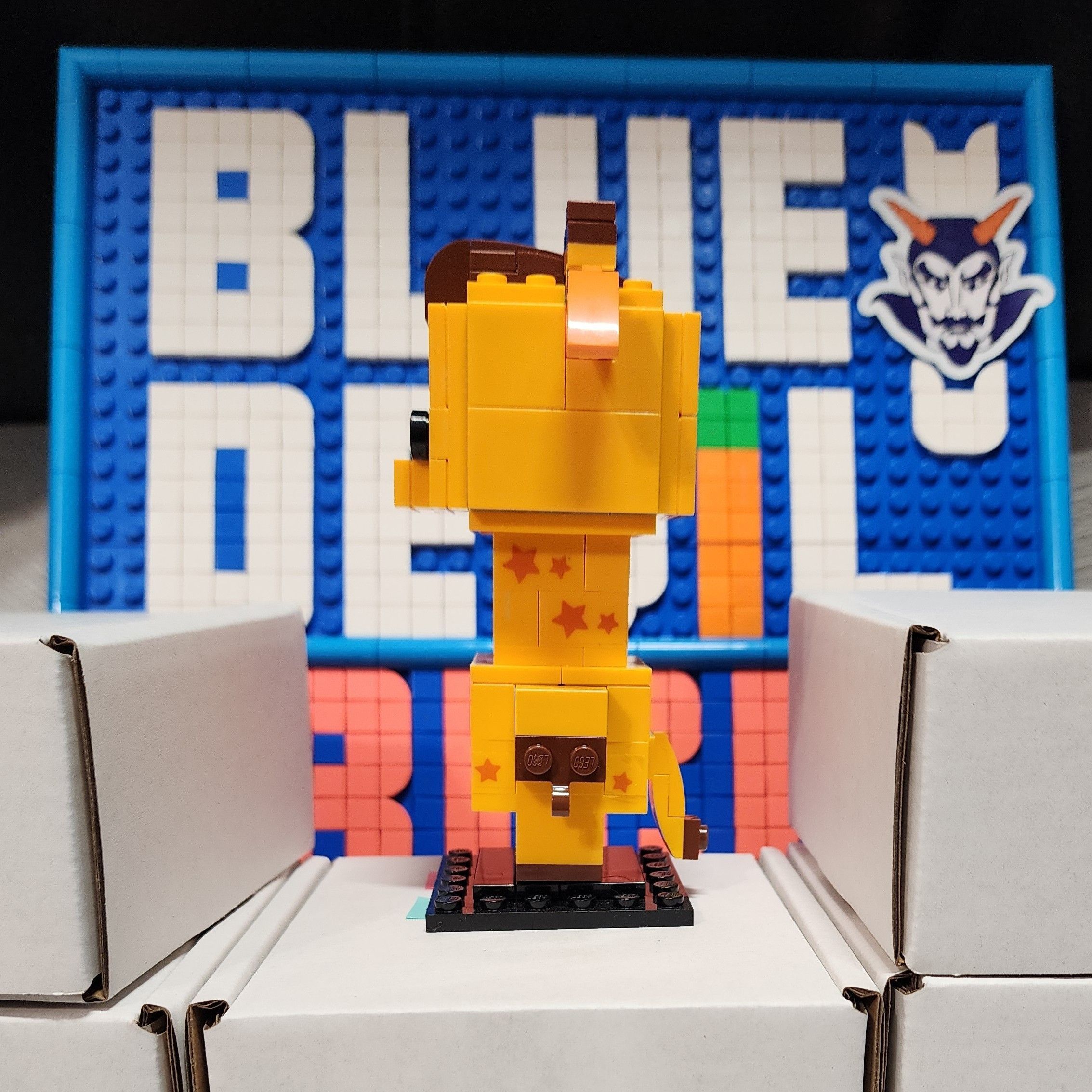 Brickheadz 40316 Toys R Us Geoffrey · Whatnot: Shop, Sell