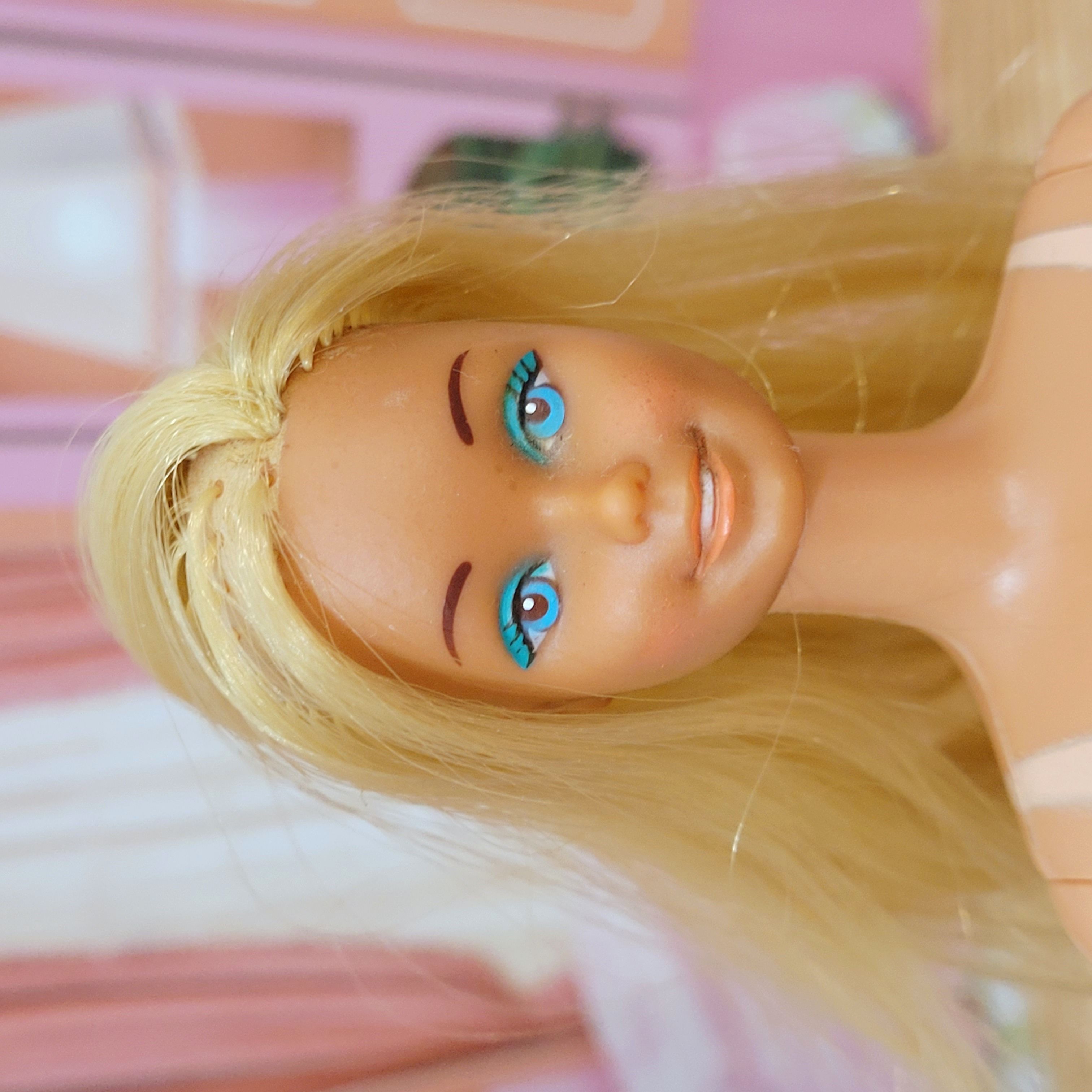 Vintage 1978 online Sun Lovin' Malibu TNT Side Part Barbie OOAK doll #1067