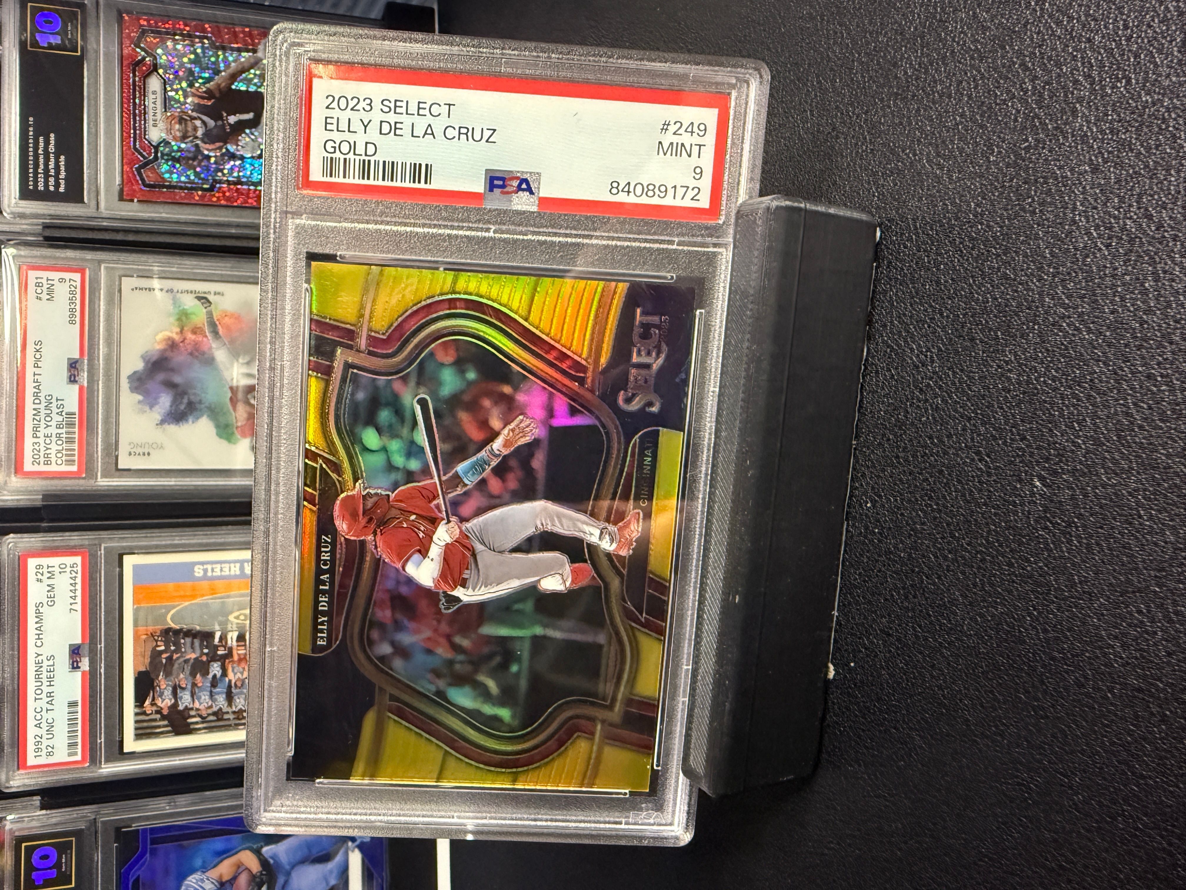 ELLY DE LA CRUZ GOLD DIAMOND LEVEL NUMBERED TO 10 PSA