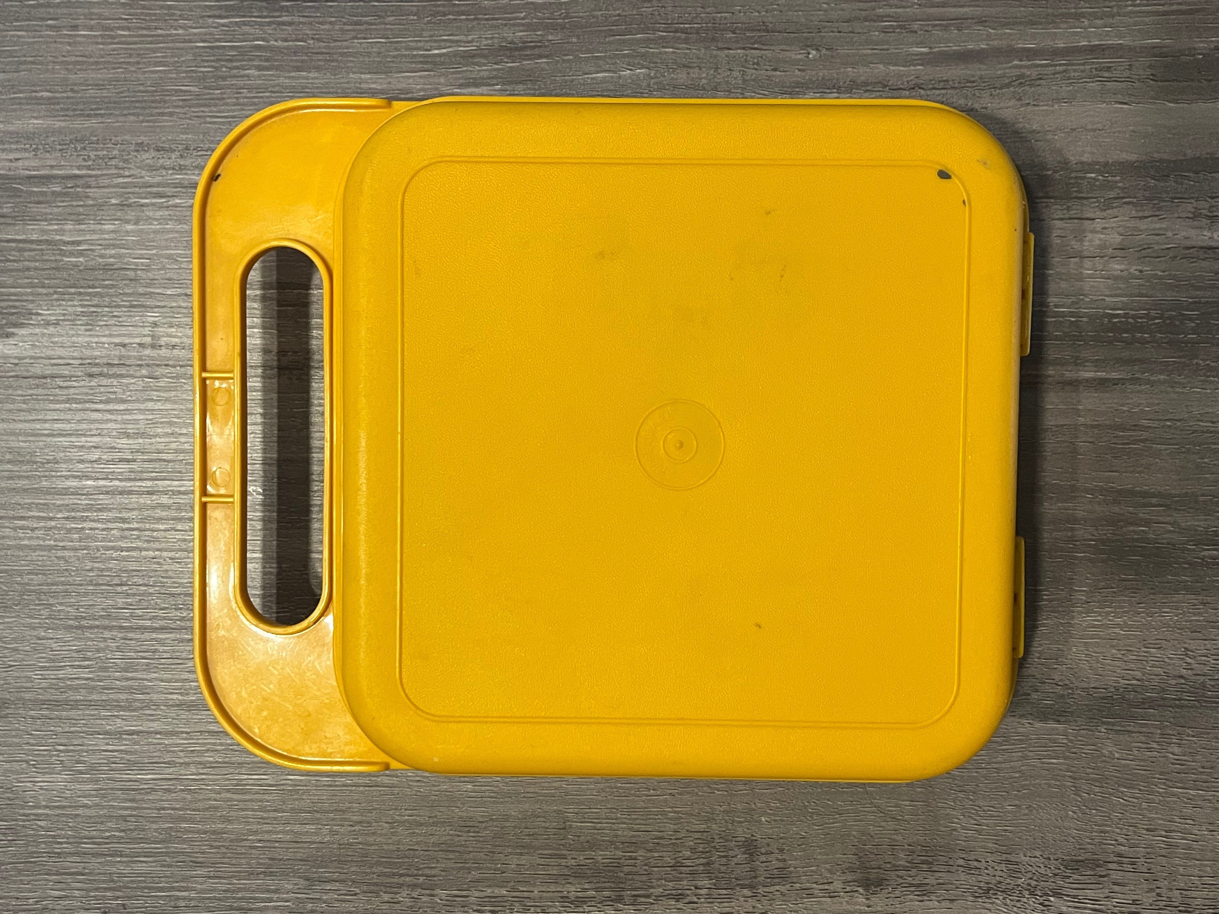 トゥイーティー 　2体セット　1997年と2000年代 ビンテージ トゥイーティー 2体セット 1997年と2000年代 - メルカリ