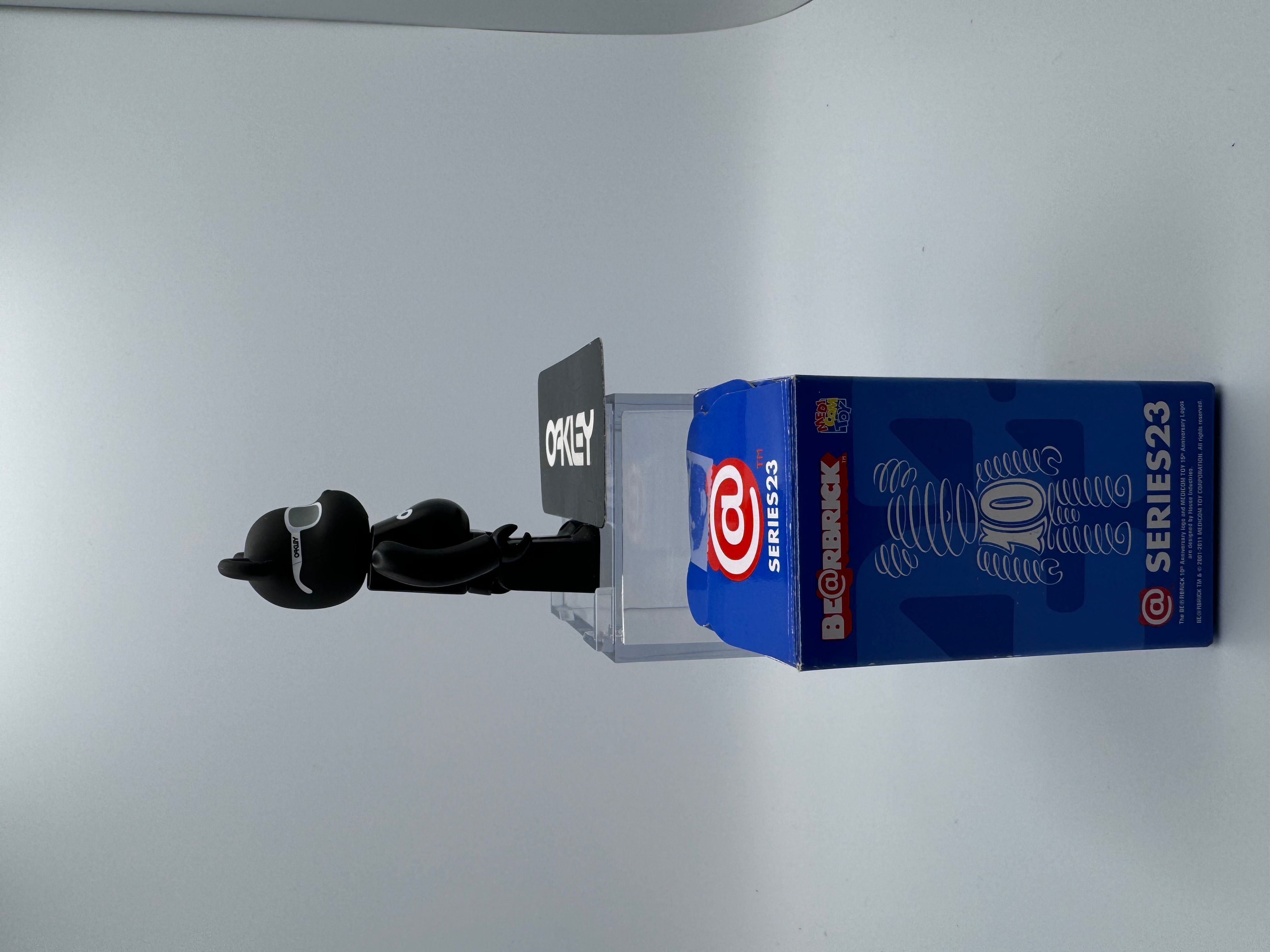 Bearbrick Series 23 Secret Oakley 100% Rare BE@RBRICK MEDICOM