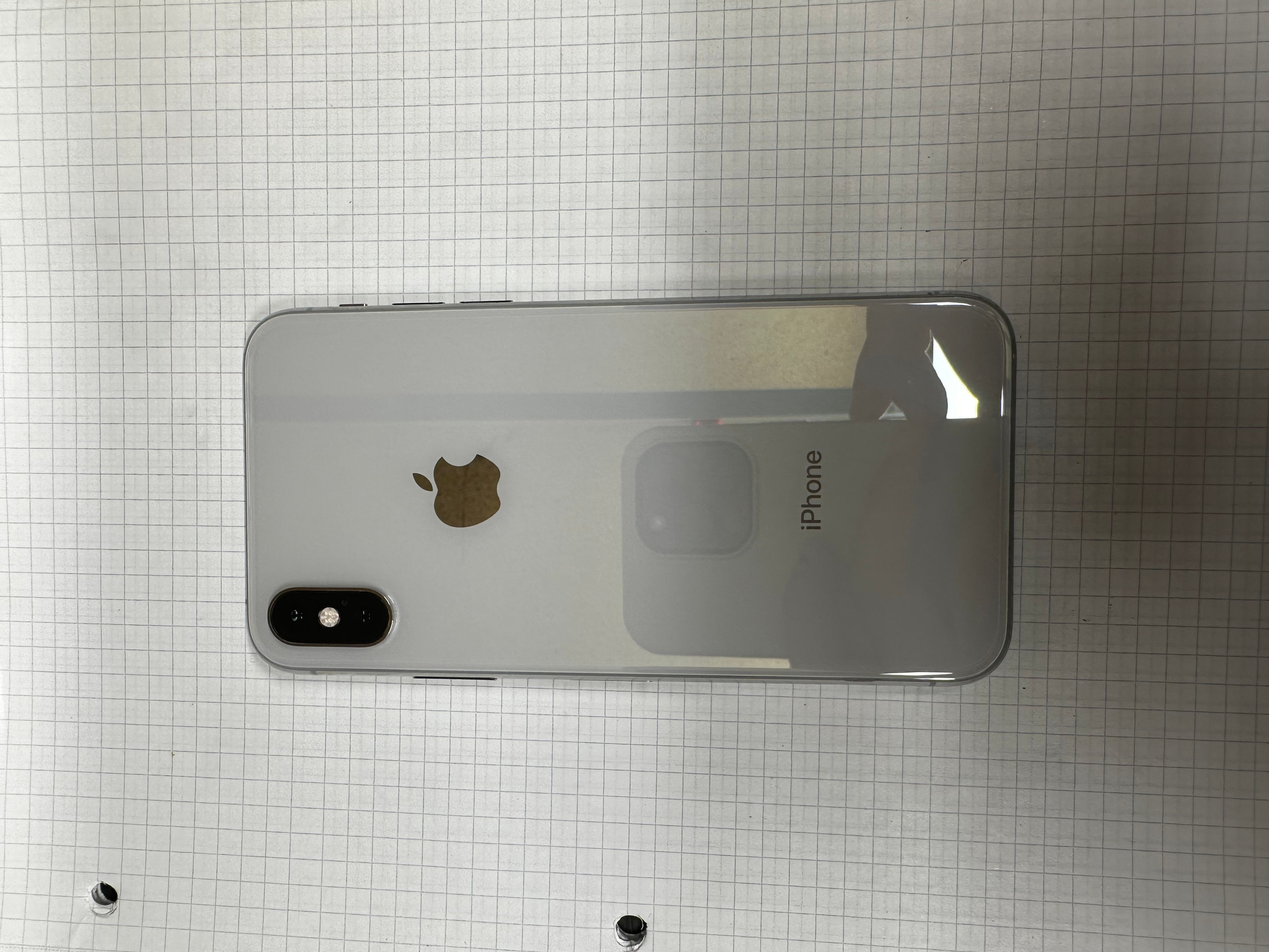 Apple iPhone XS 256GB (Unlocked) - 85% Battery - White