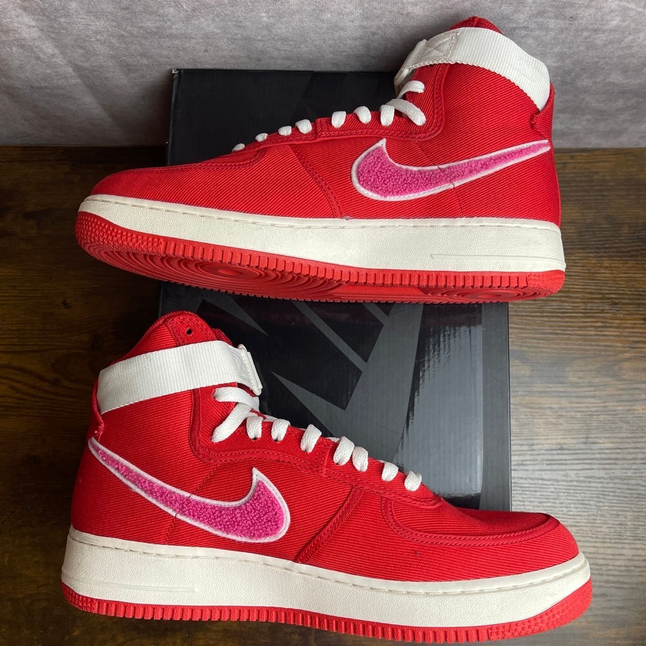 Nike Emotionally Unavailable x Air Force High Heart Size