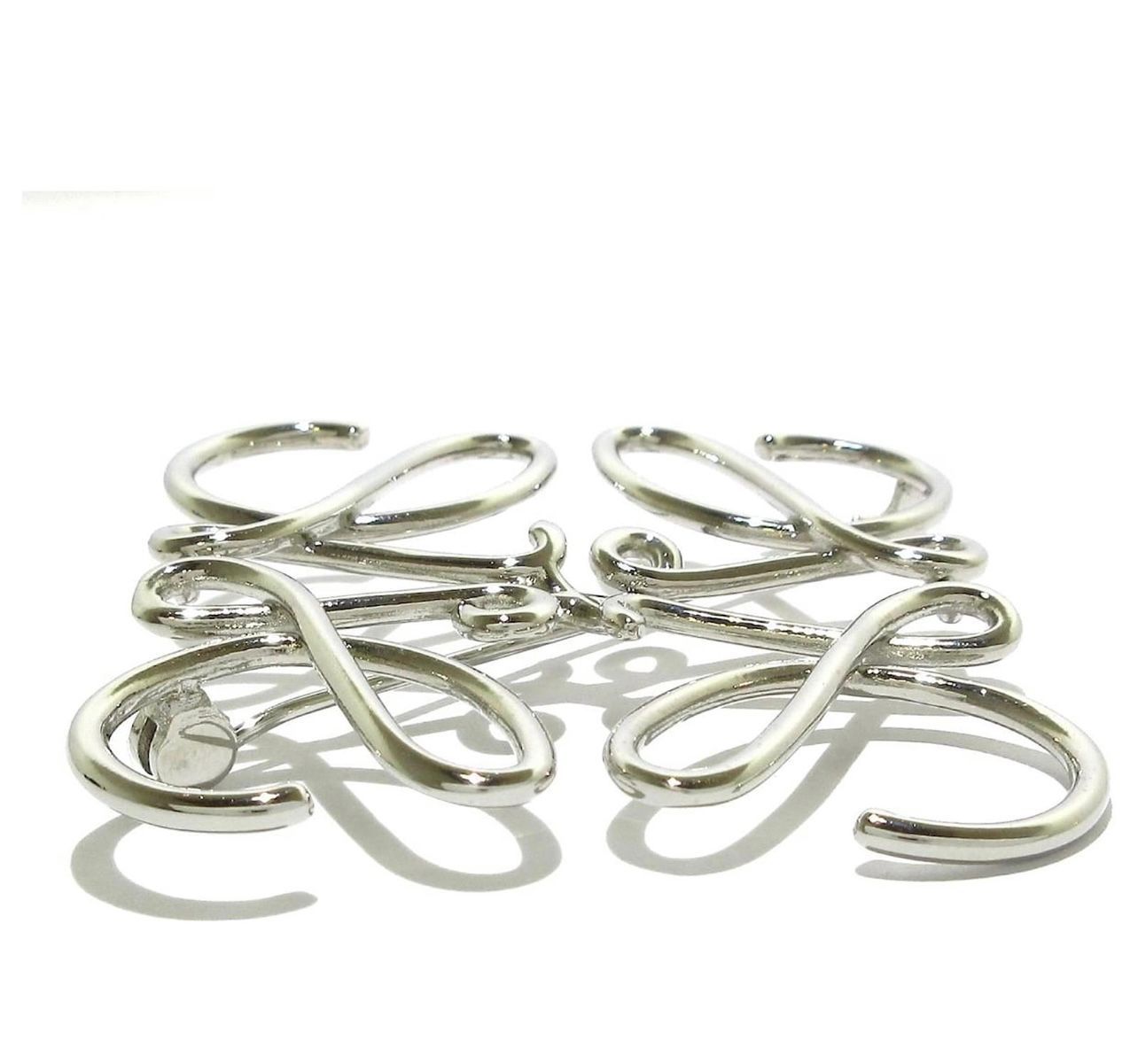 Loewe Brooch/Pin Large style · Whatnot: Buy, Sell & Go Live Loewe Brooch/Pin Large style · Whatnot: Buy, Sell & Go Live