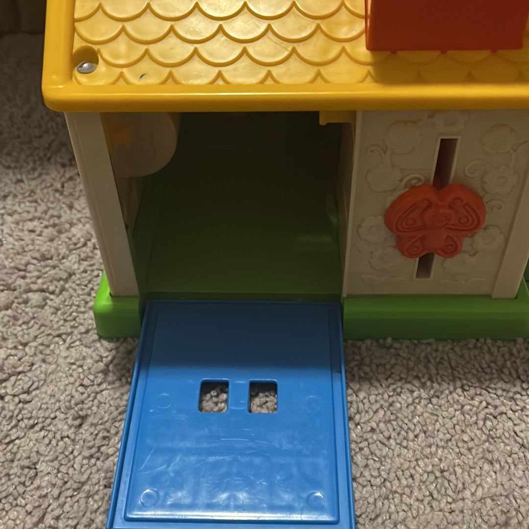 Fisher-Price 1984 Little People Discovery Cottage · Whatnot: Shop