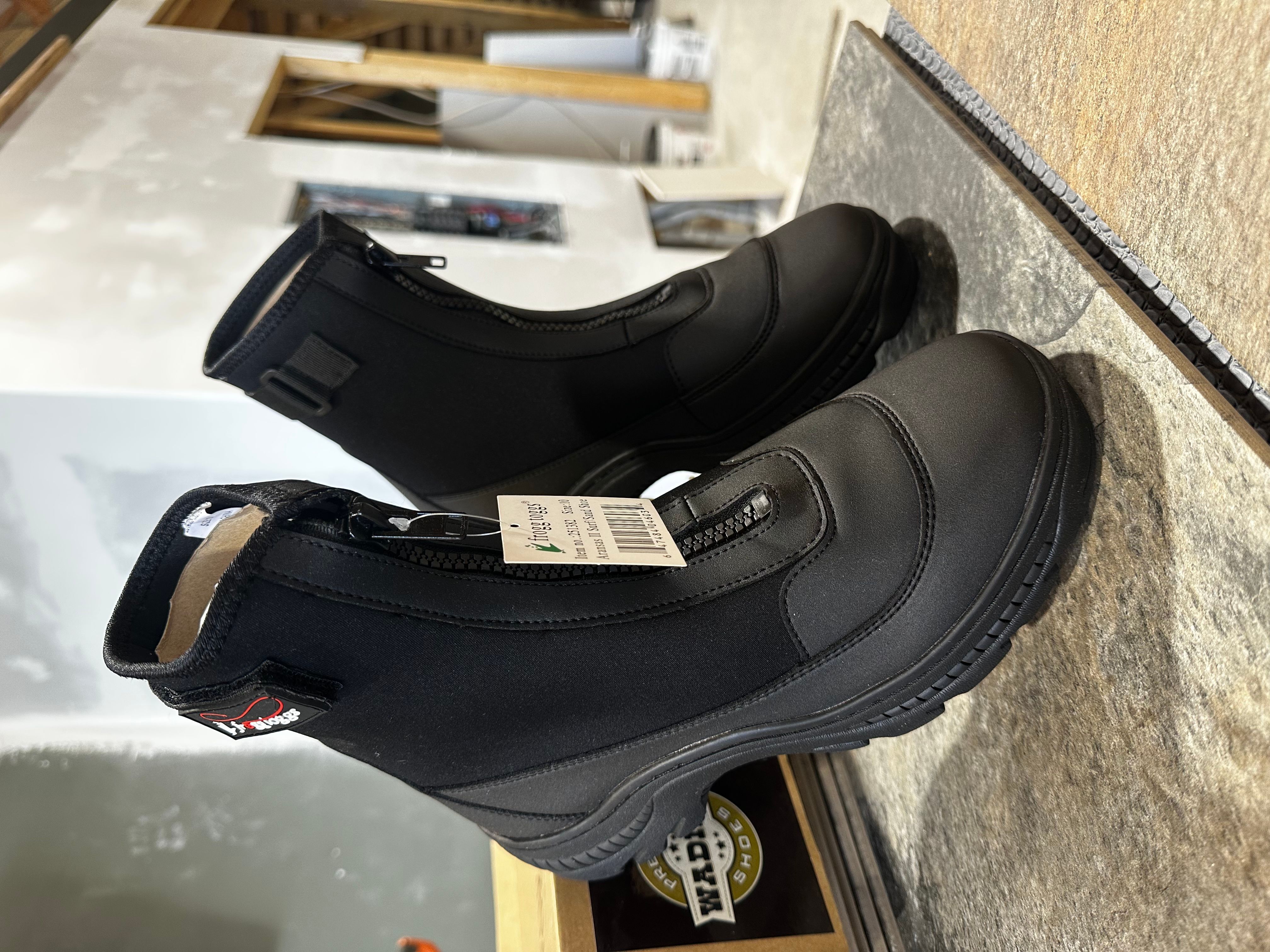 FROGG TOGGS Men s Aransas II Neoprene Surf Sand Wading Boot men s size 10 Whatnot Buy Sell Go Live