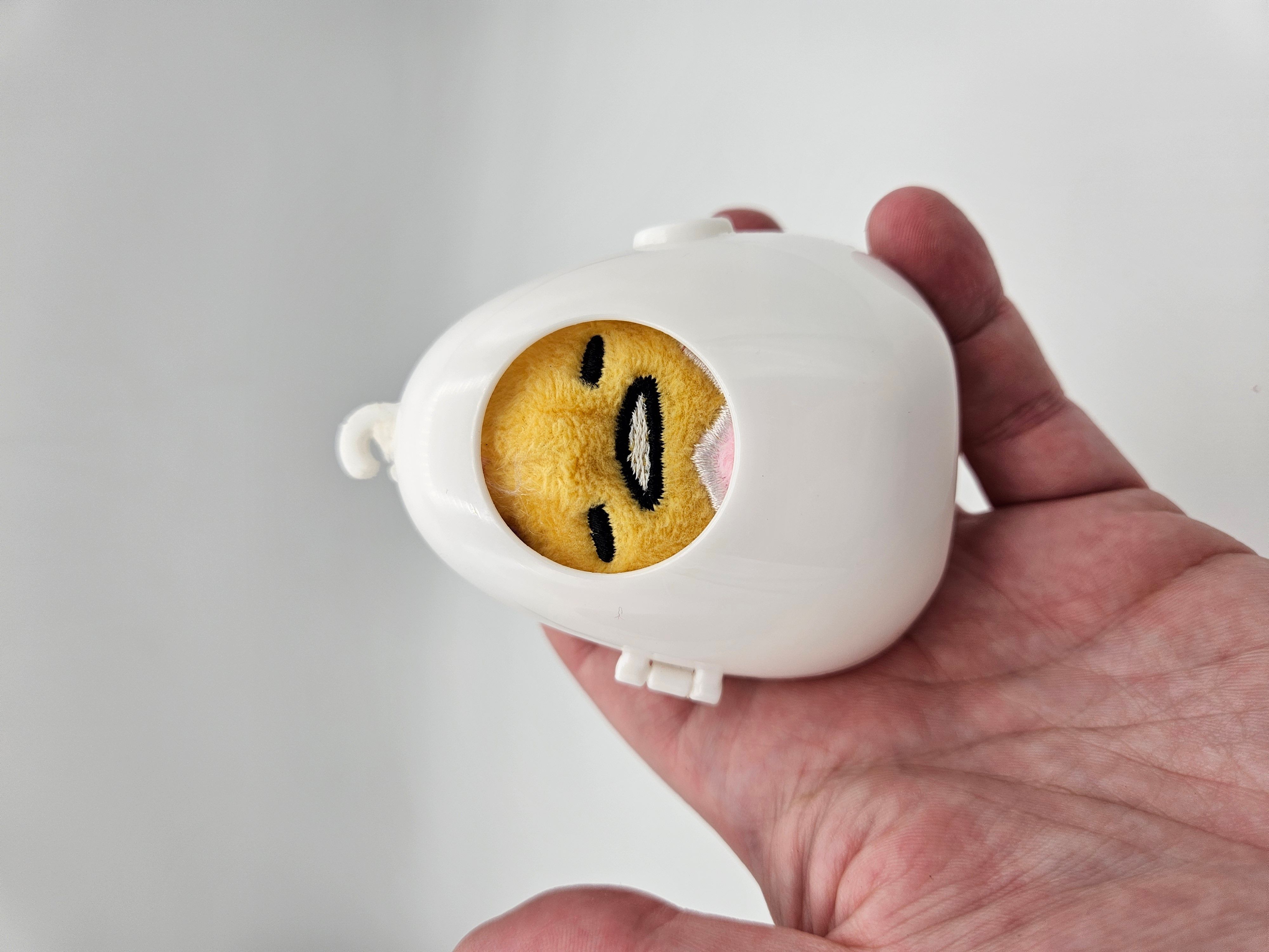 Gudetama The Lazy Egg Series 1 Cutie Beans Plush Clip on - Unicorn 3" Plush