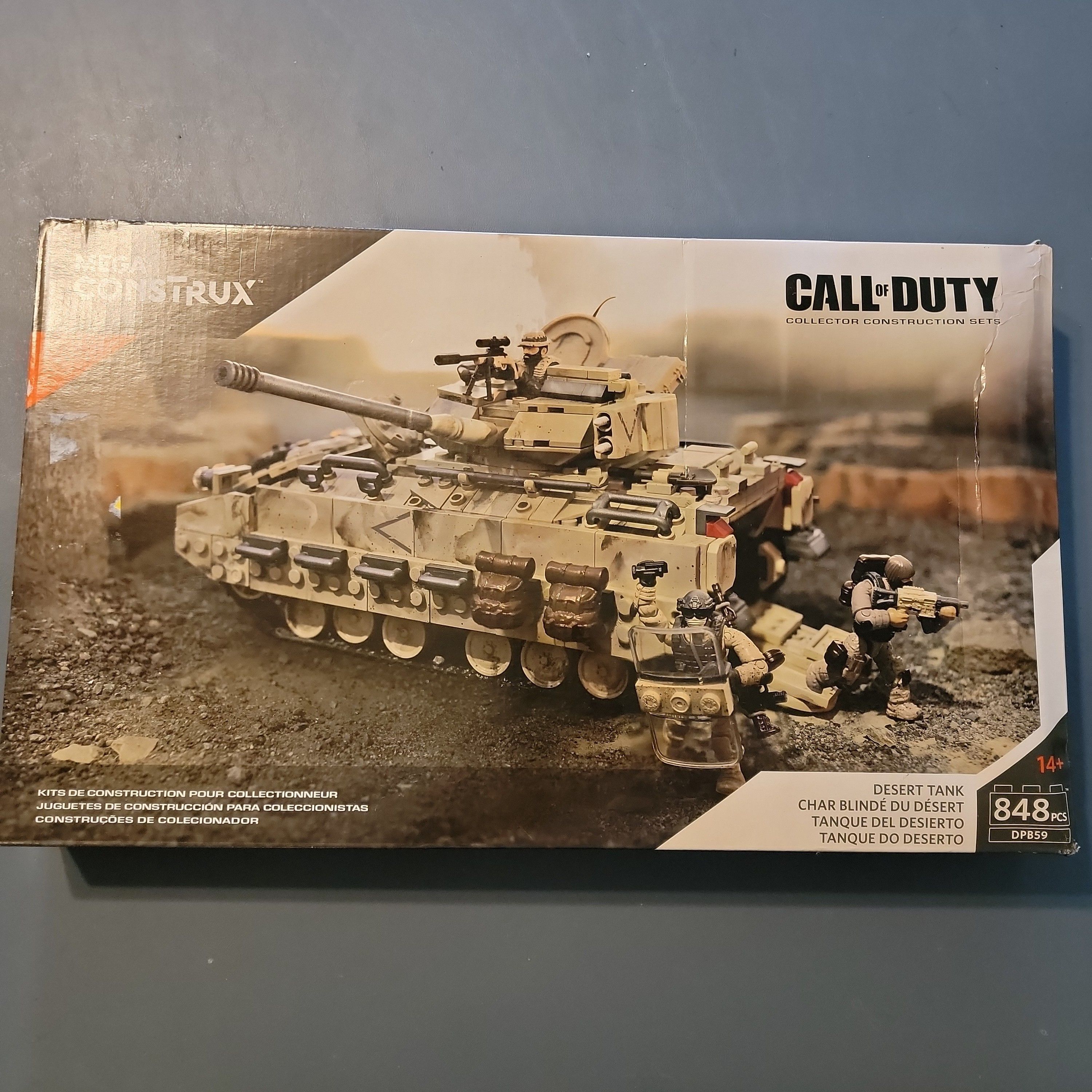 Mega construx call of duty Desert factory Tank