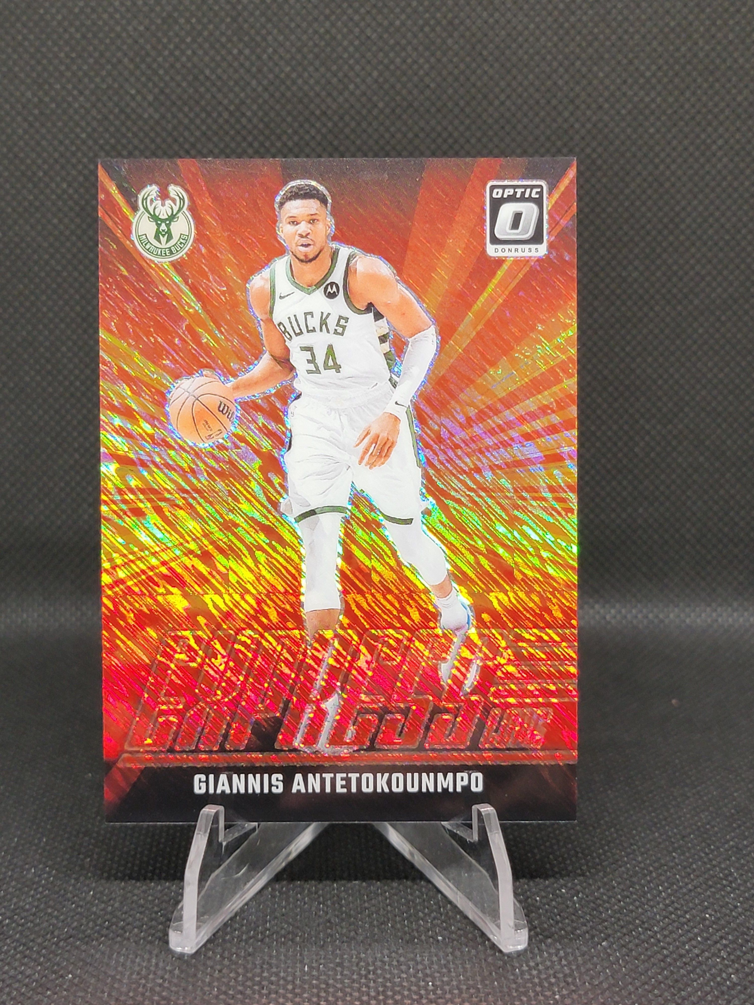 その他 Giannis Antetokounpo Silver Prizm Optic Giannis Antetokounmpo 2021-22 Optic Silver Pulsar Prizm #31