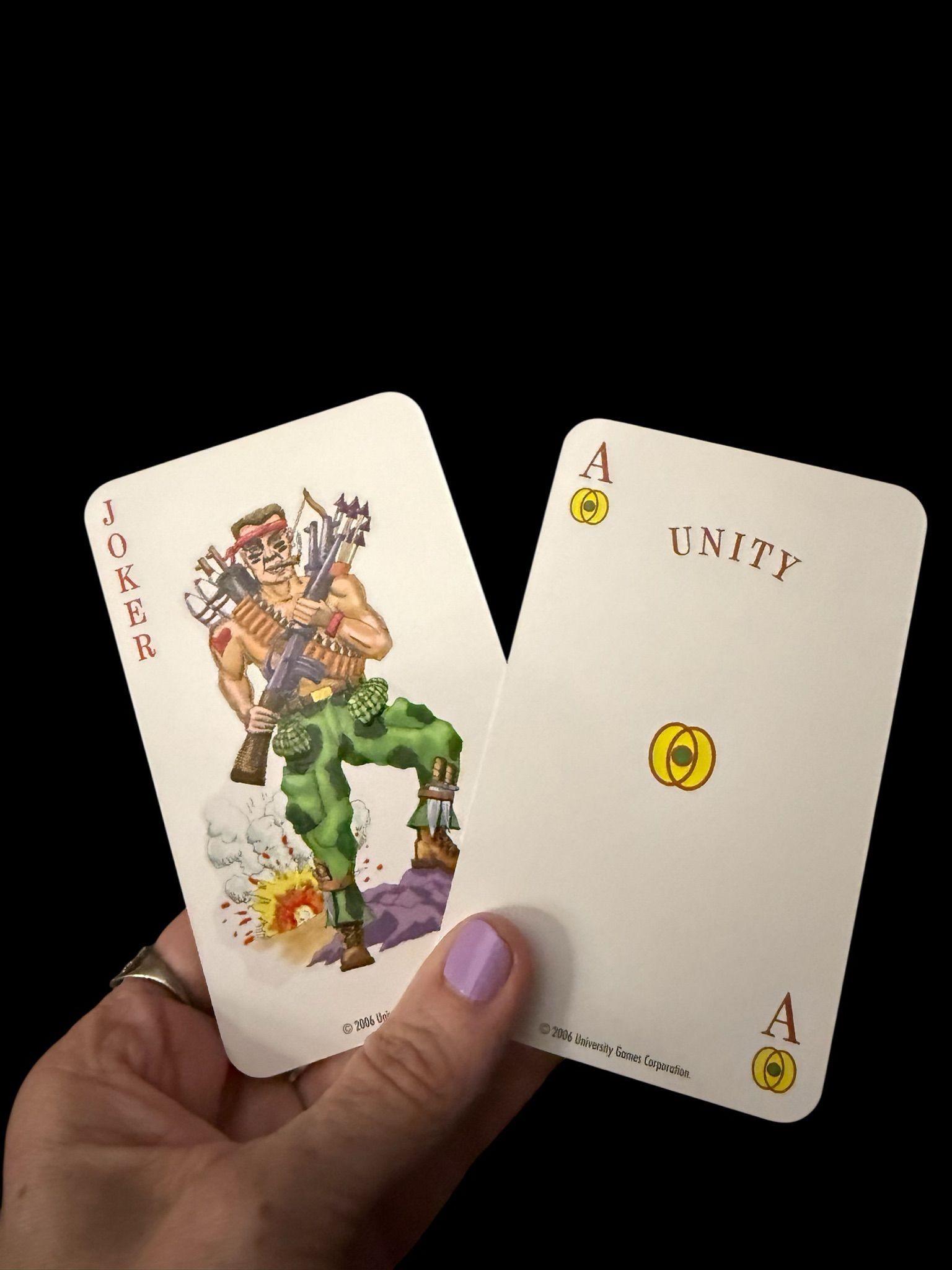 Non-Violent, Politically-Correct War Card Gae : Aazon.es