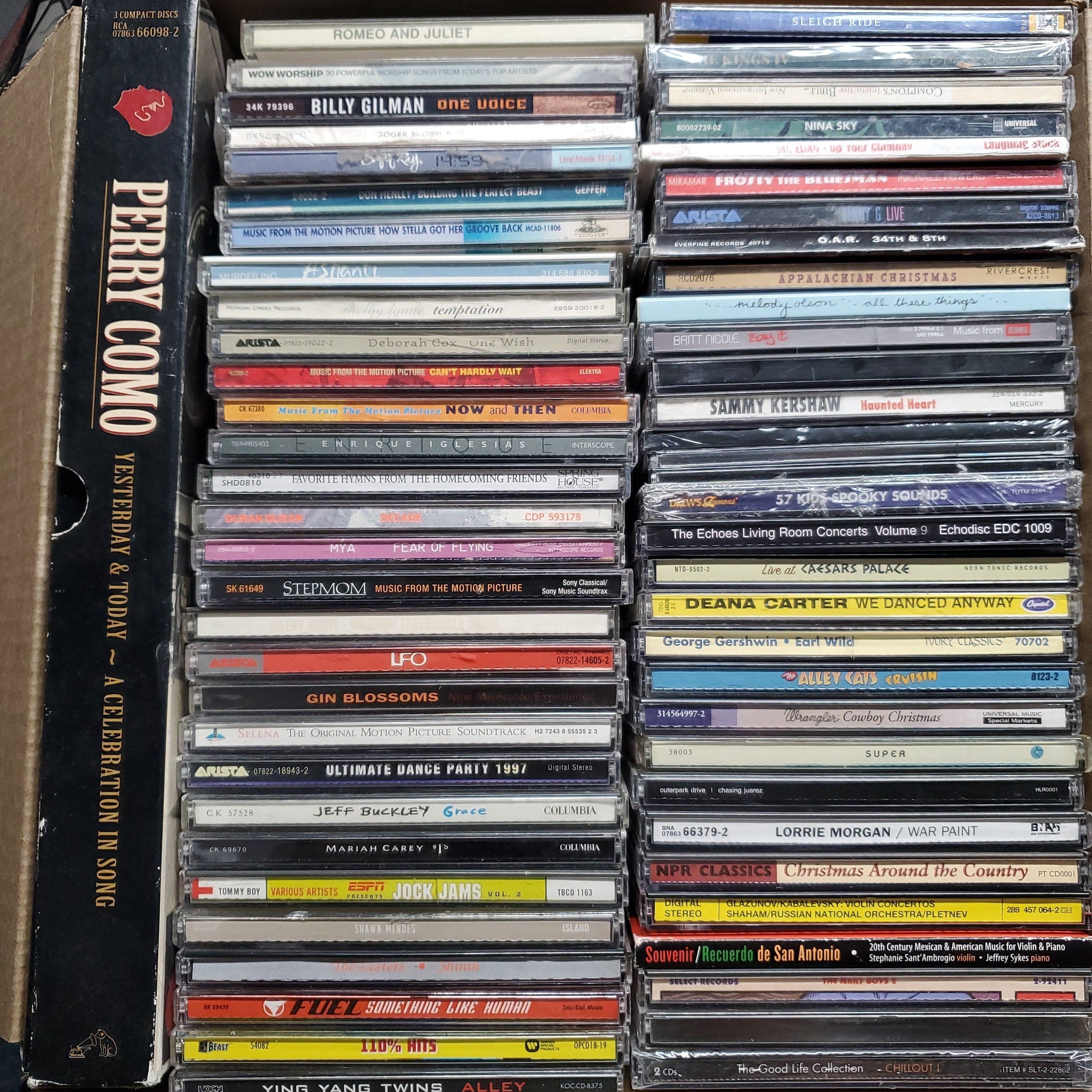 Lot offers of cds