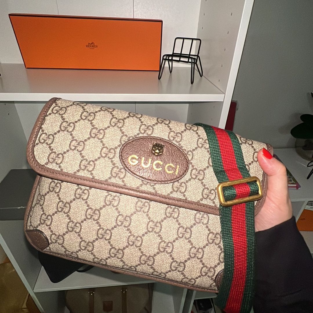 Gucci neo shops vintage belt bag