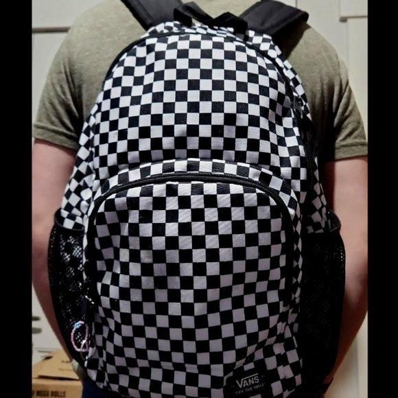 Vans Old Skool Checkered Backpack · Whatnot: Shop, Sell, Connect