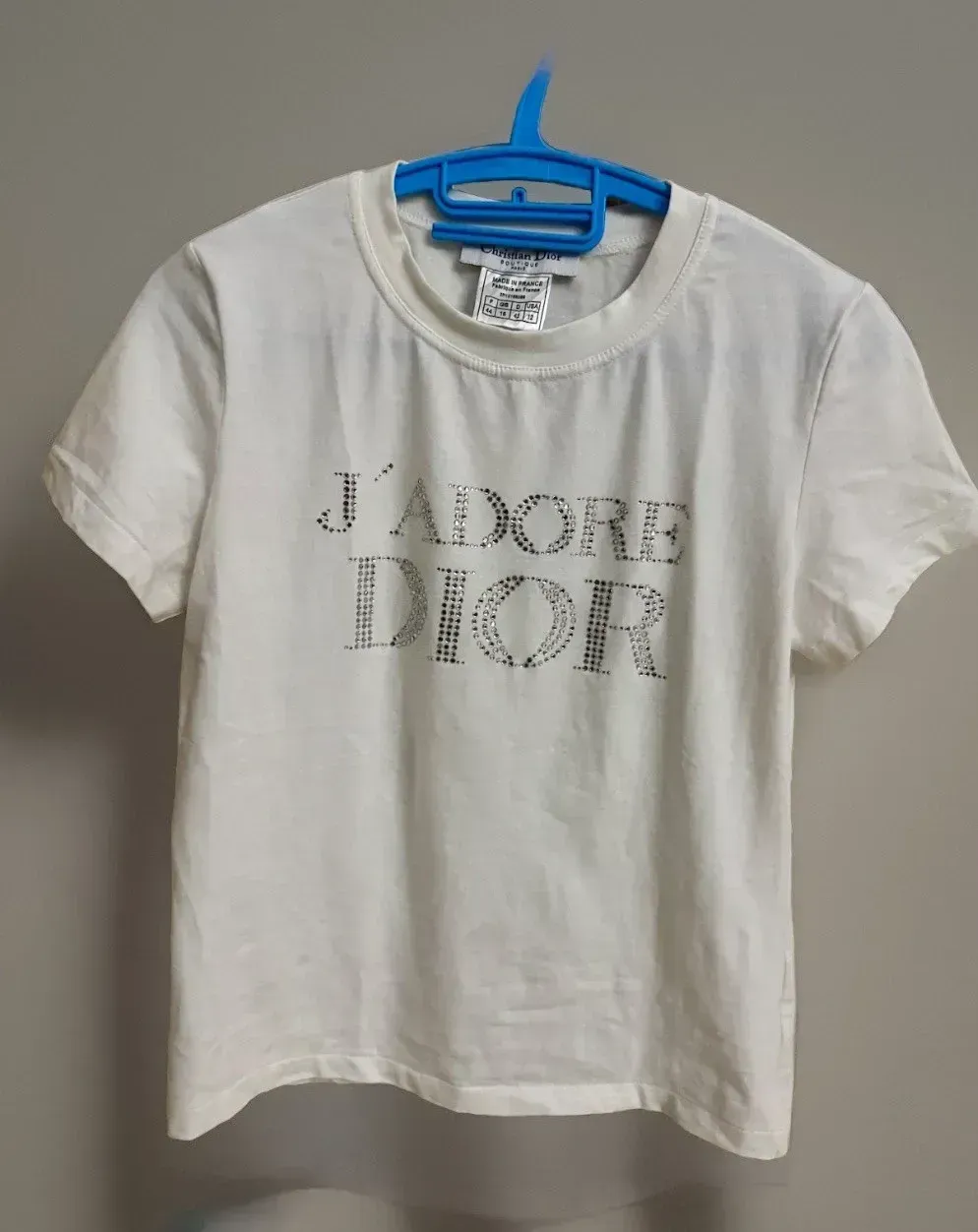 J'ADORE DIOR ホワイトTシャツ Dior J'Adore White Logo T-Shirt – Treasures of NYC